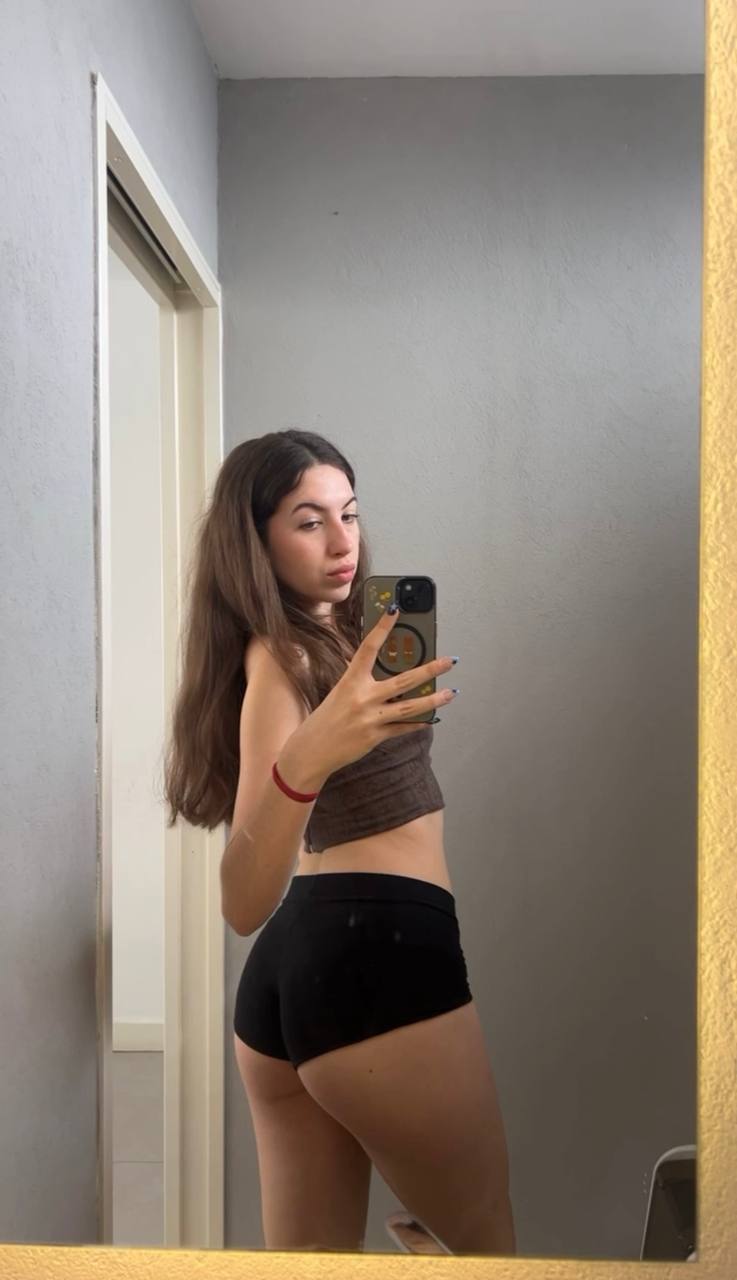 Amber in her underwear in Port-of-Spain