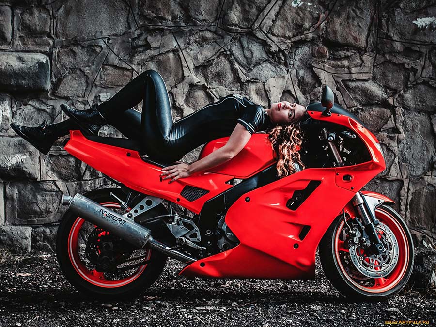 Beautiful girl Beautiful girls and motorcycles in Port-of-Spain